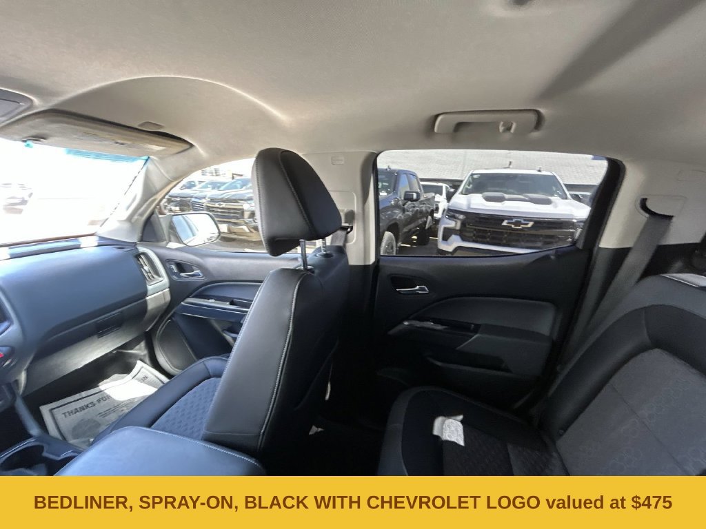2021 Chevrolet Colorado photo 3