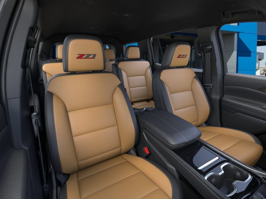 2027 Chevrolet Traverse Z71 - Photo 16