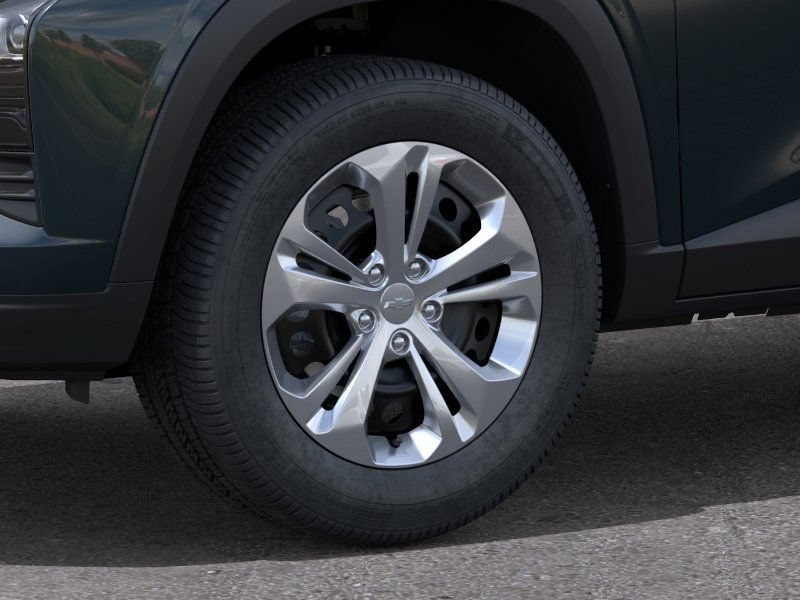 2026 Chevrolet Trax LS - Photo 8