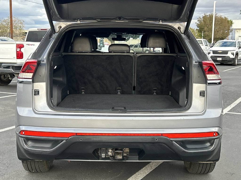 2024 Volkswagen Atlas Cross Sport SE w/Tech - Photo 30
