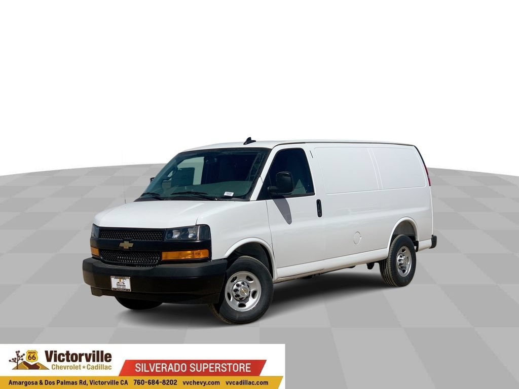 2026 Chevrolet Express 2500 Work Van HD's photo
