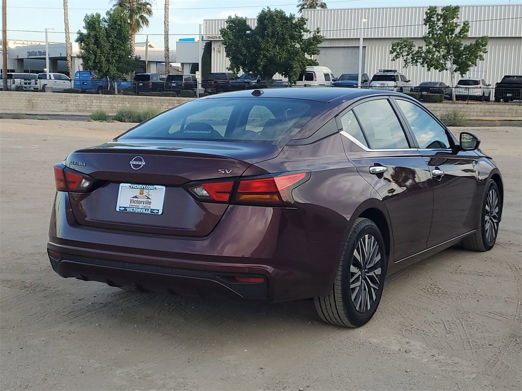 2023 Nissan Altima 2.5 SV photo 3