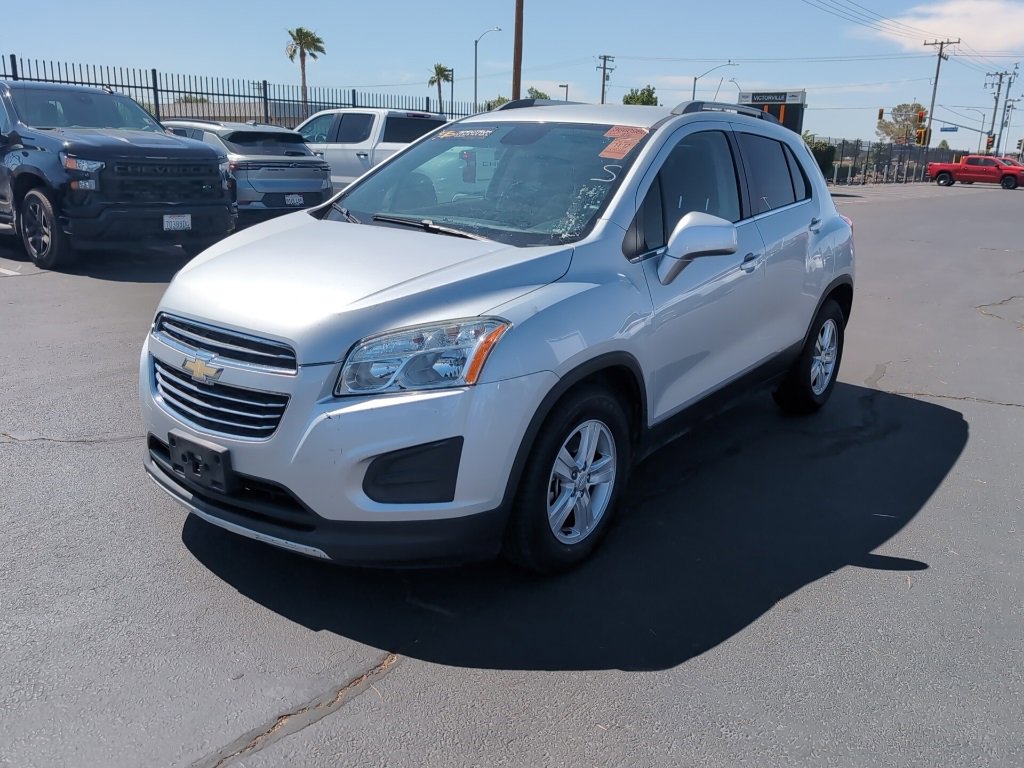 Used 2016 Chevrolet Trax LT with VIN 3GNCJLSB5GL185998 for sale in Victorville, CA