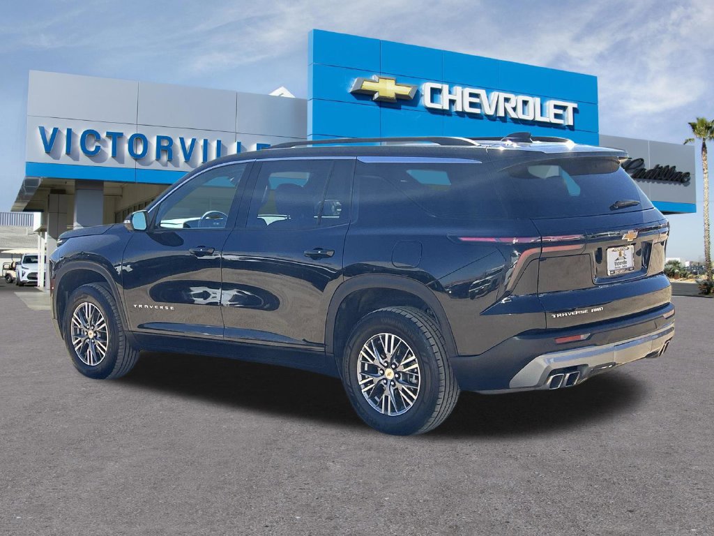 2025 Chevrolet Traverse LT - Photo 10