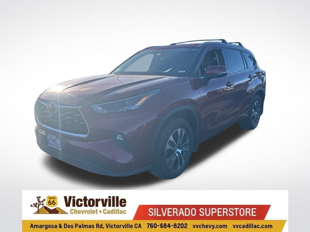 Used 2022 Toyota Highlander XLE SUV