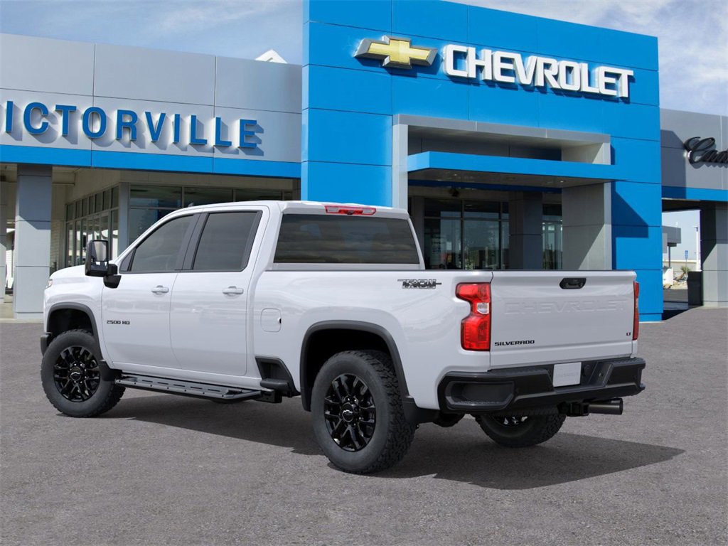2025 Chevrolet Silverado 2500HD LT photo 2