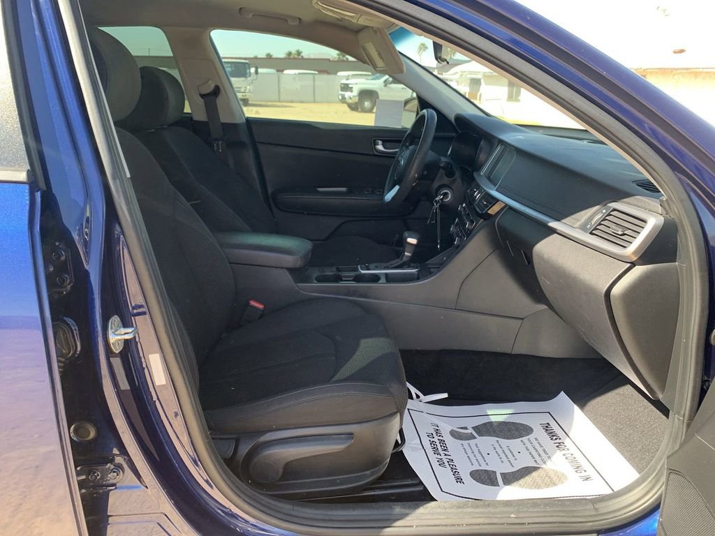 2019 Kia Optima LX - Photo 27