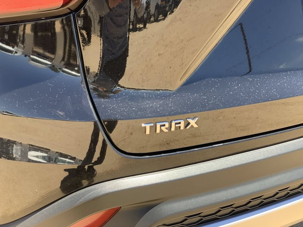 2024 Chevrolet Trax LT - Photo 30