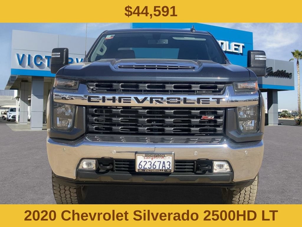 2020 Chevrolet Silverado 2500HD LT - Photo 2
