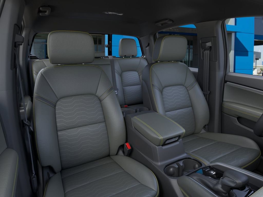 2026 Chevrolet Colorado ZR2 - Photo 16