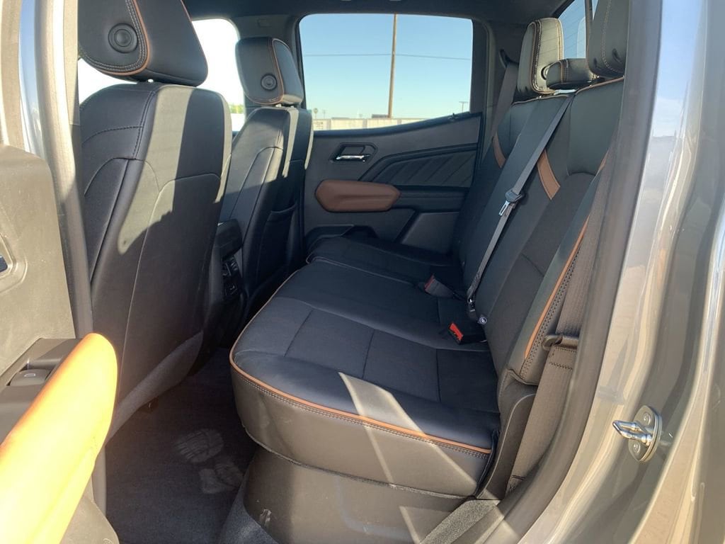 2023 GMC Canyon AT4 - Photo 24