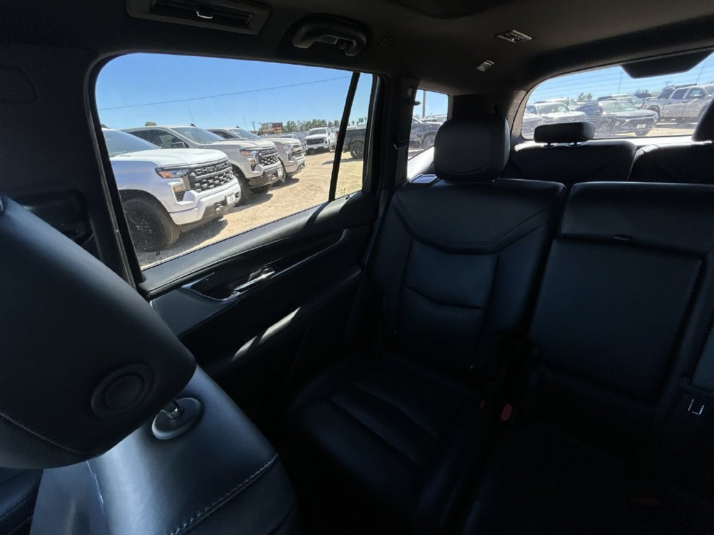 2024 Cadillac XT6 photo 4