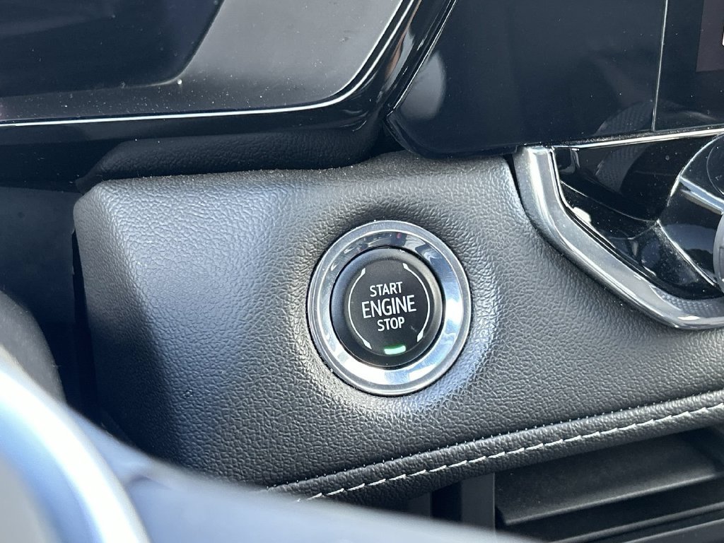 2023 Chevrolet Colorado LT - Photo 20