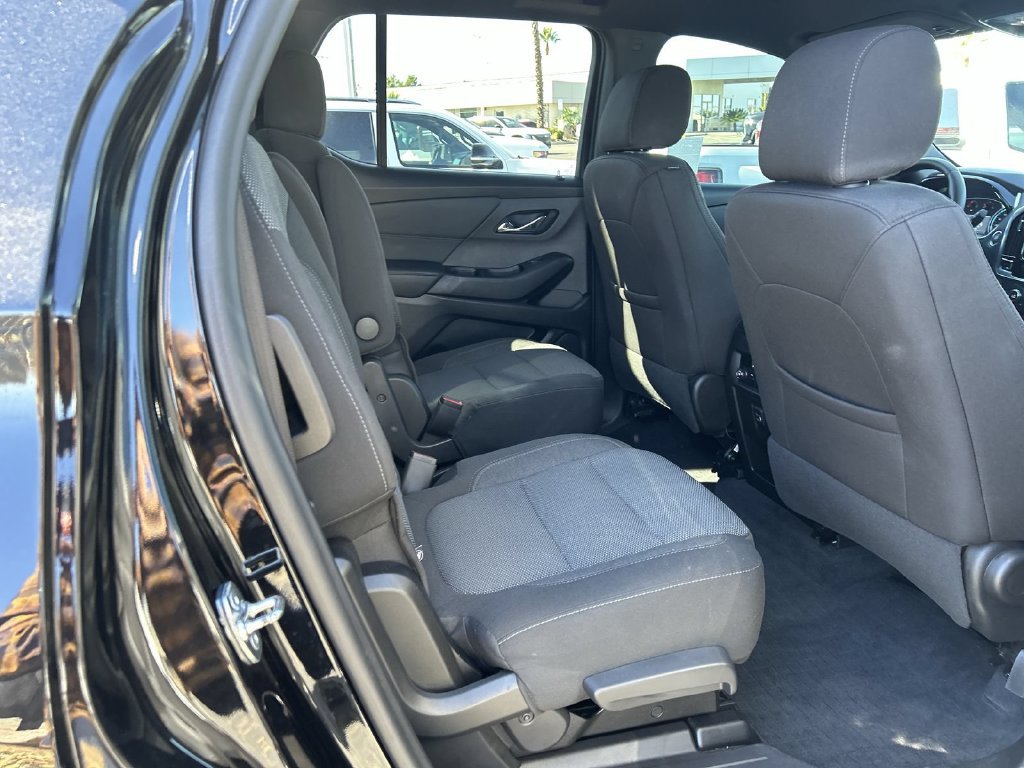 2023 Chevrolet Traverse 1LT - Photo 32