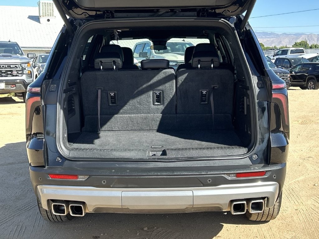 2025 Chevrolet Traverse LT - Photo 24