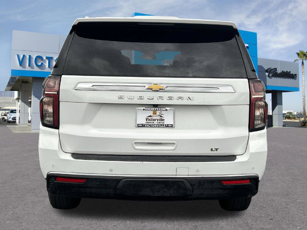 2023 Chevrolet Suburban LT - Photo 11