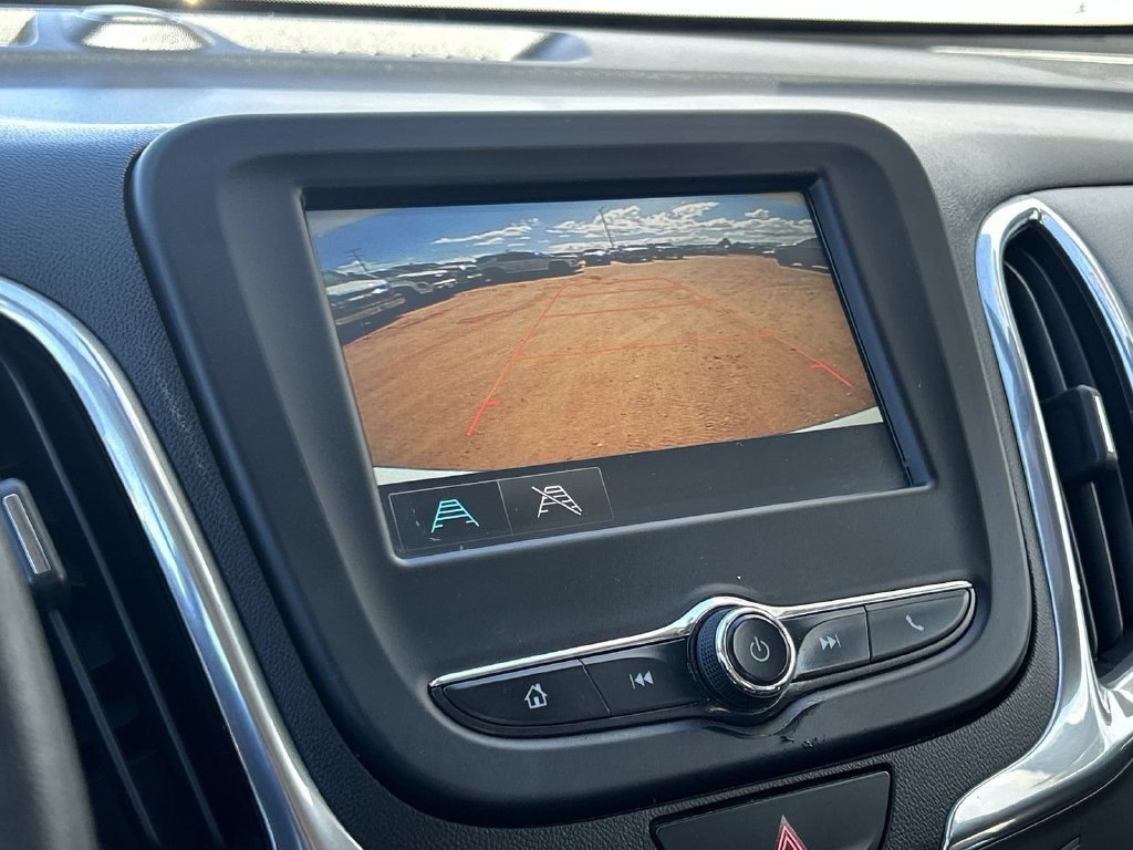 2018 Chevrolet Equinox LS - Photo 18