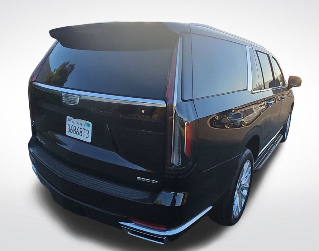 2024 Cadillac Escalade ESV photo 4