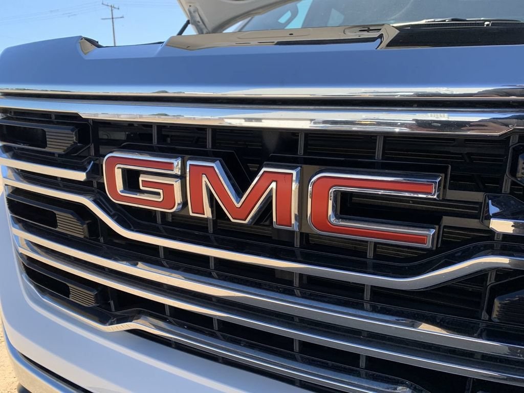 2025 GMC Sierra 1500 SLT - Photo 29
