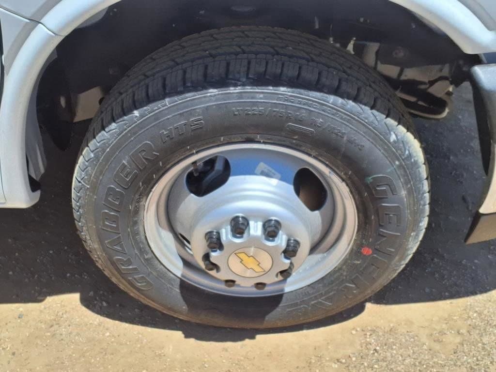 New 2025 Chevrolet Express Cutaway 4500 2WT Cutaway Van