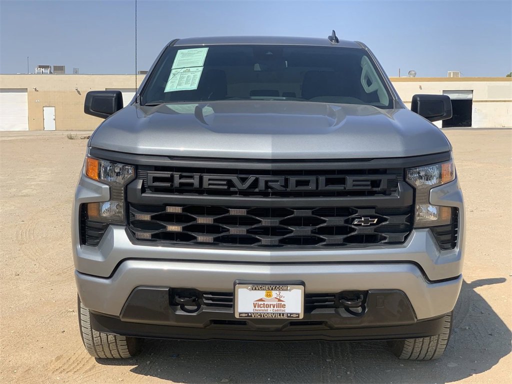 2024 Chevrolet Silverado 1500 Custom photo 2