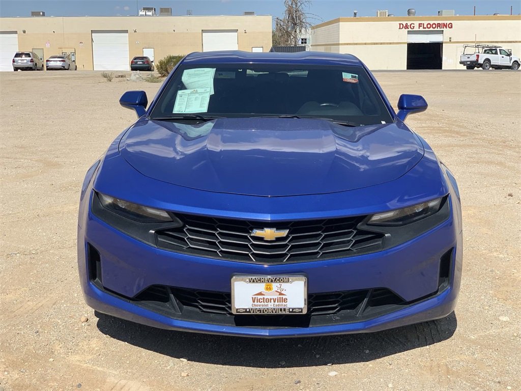 2022 Chevrolet Camaro 1LT photo 2