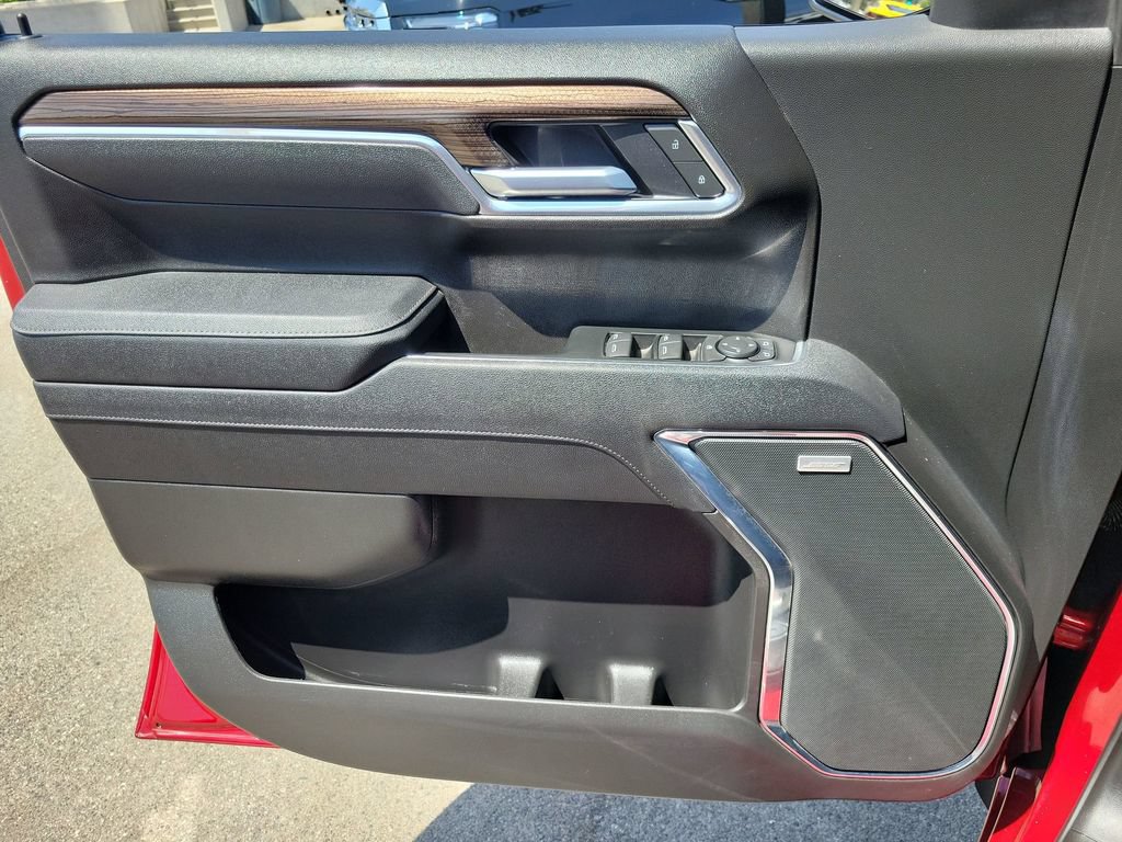 2025 Chevrolet Silverado 1500 LT Trail Boss - Photo 38