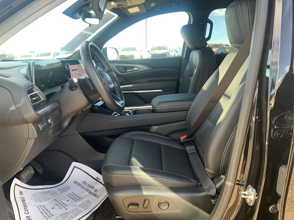 2026 Chevrolet Traverse LT - Photo 17