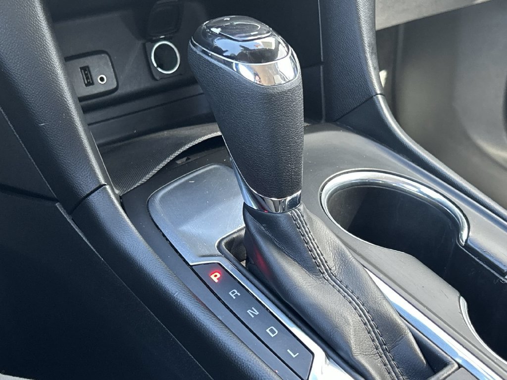 2018 Chevrolet Equinox LS - Photo 19