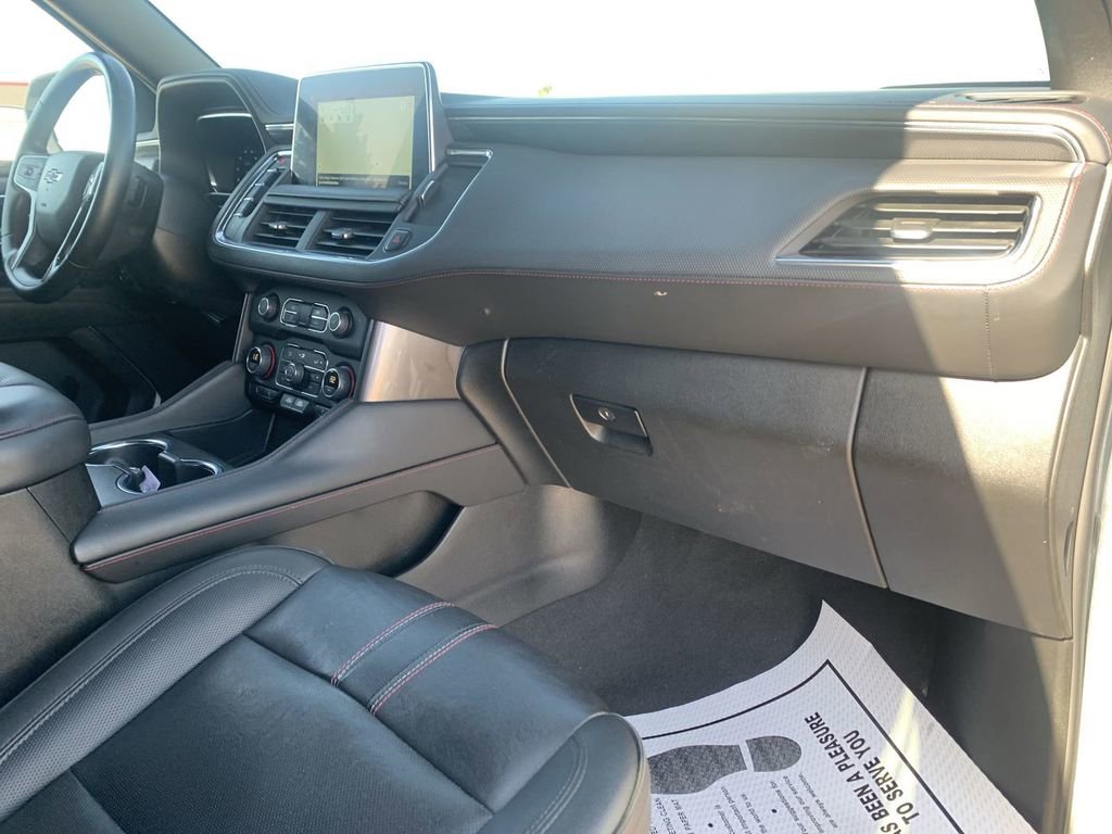 2024 Chevrolet Suburban RST - Photo 27