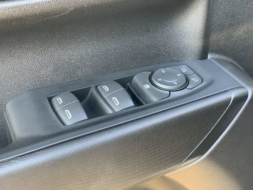 2023 Chevrolet Silverado 1500 Custom - Photo 21