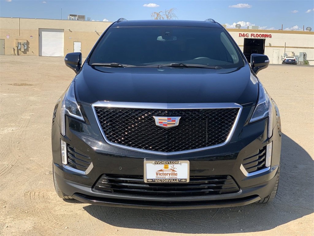 2024 Cadillac XT5 Sport photo 2