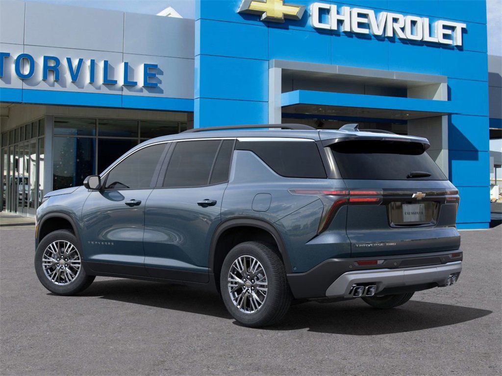 2025 Chevrolet Traverse photo 3