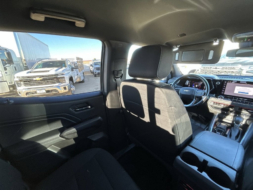 2023 Chevrolet Colorado LT - Photo 7