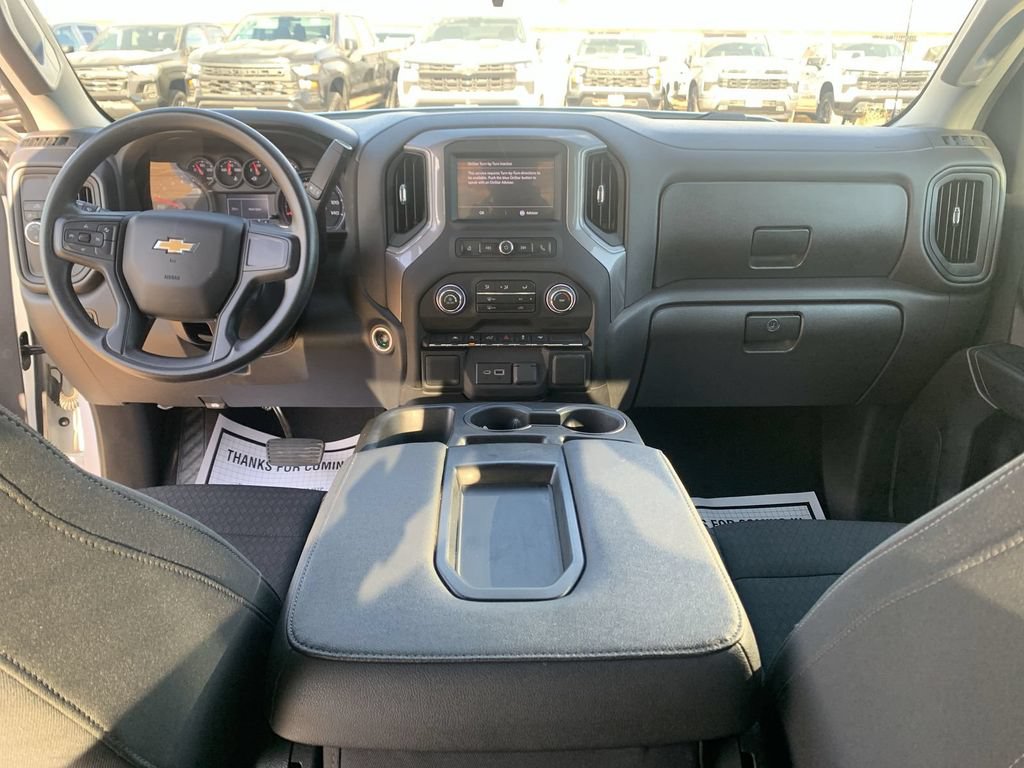 2023 Chevrolet Silverado 1500 Custom - Photo 18