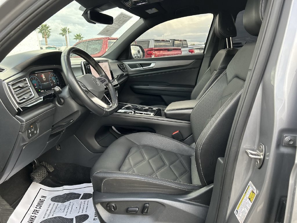 2024 Volkswagen Atlas Cross Sport SE w/Tech - Photo 23