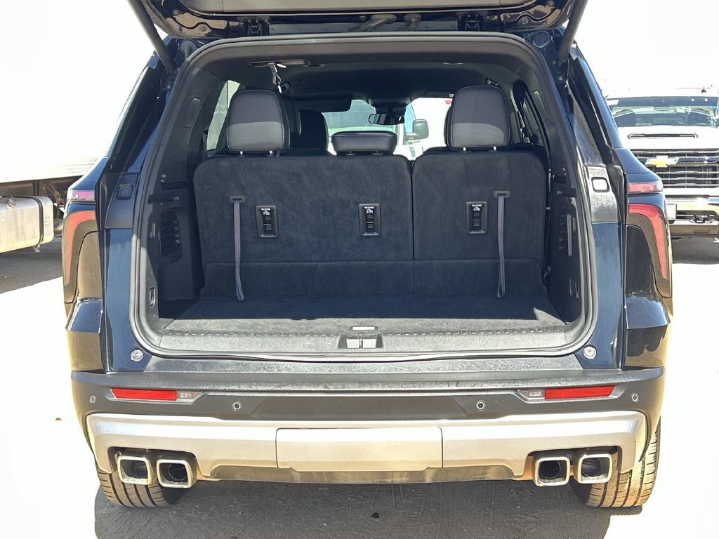 2025 Chevrolet Traverse LT - Photo 30