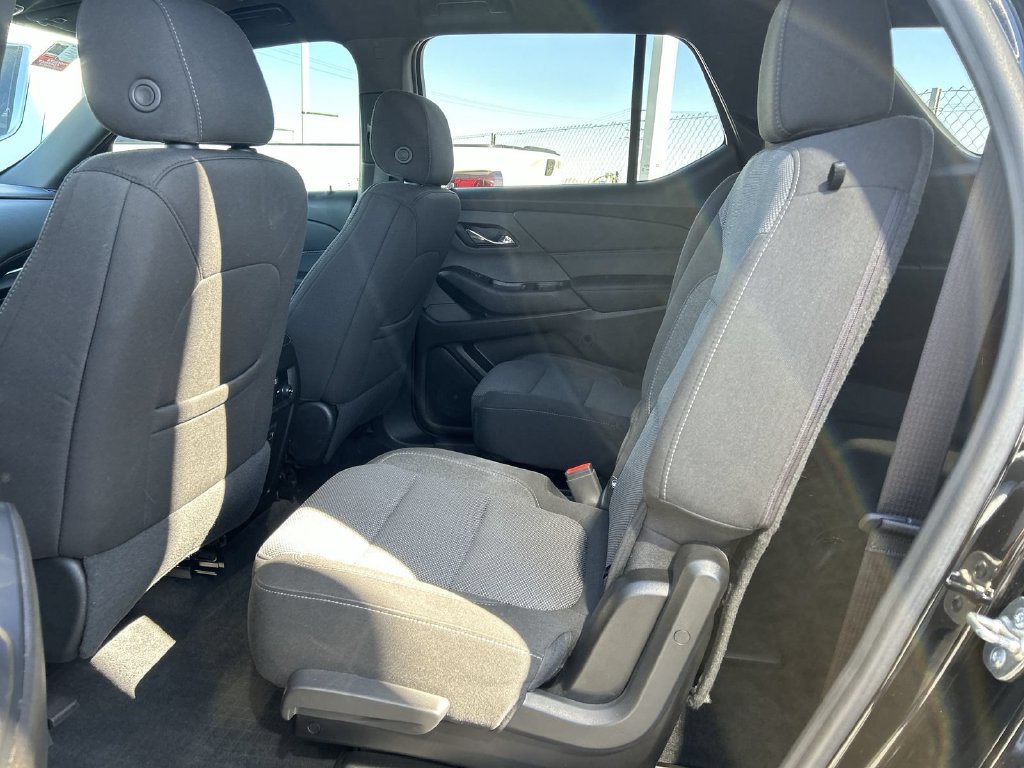 2023 Chevrolet Traverse 1LT - Photo 30