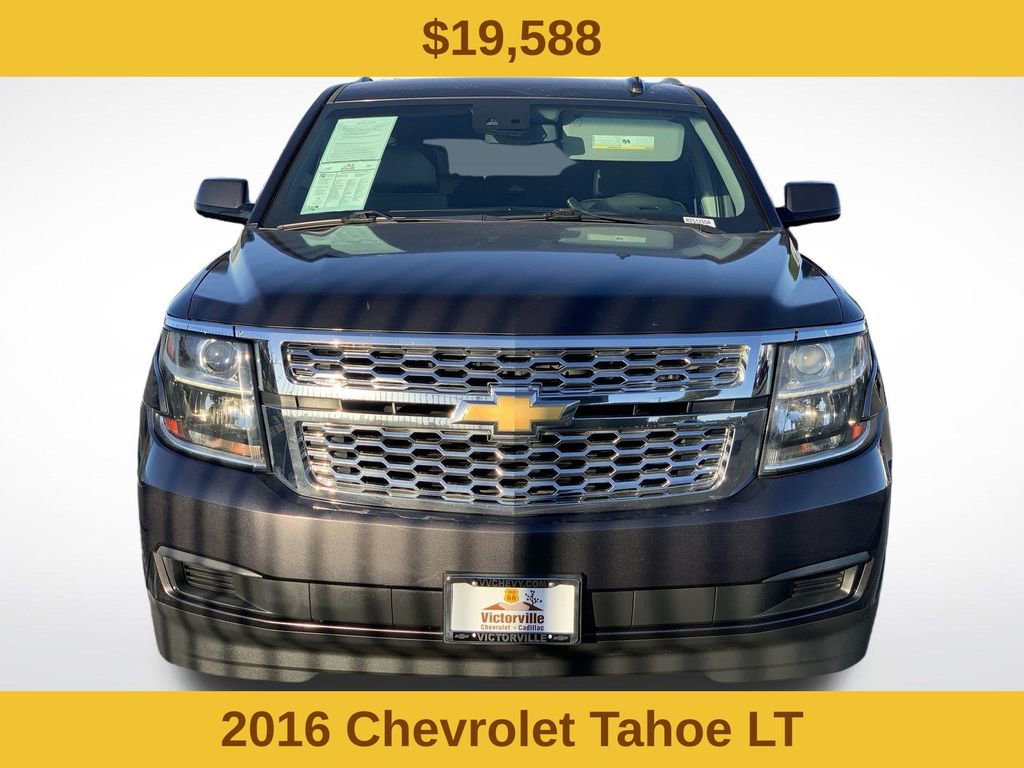 2016 Chevrolet Tahoe LT photo 2