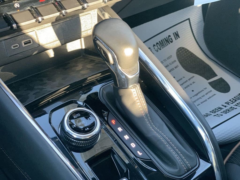 2023 GMC Canyon AT4 - Photo 14