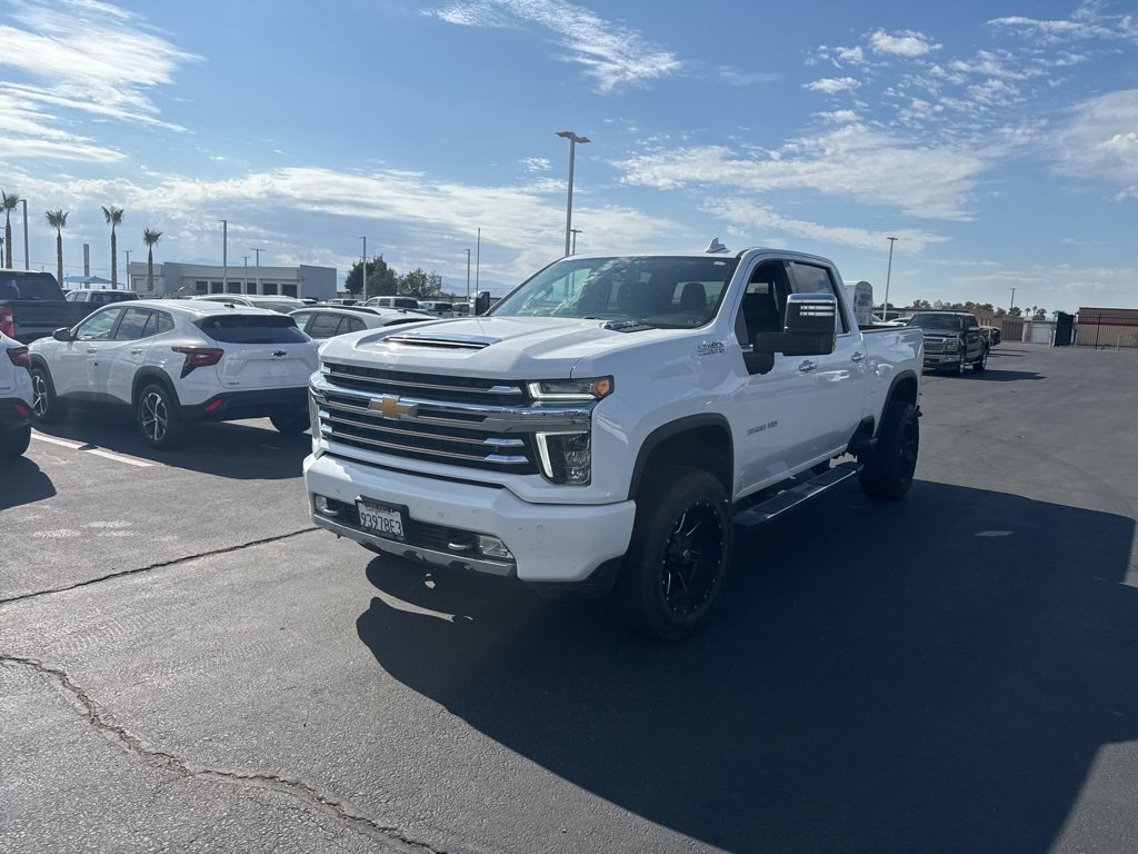 2022 Chevrolet Silverado 3500HD High Country photo 2