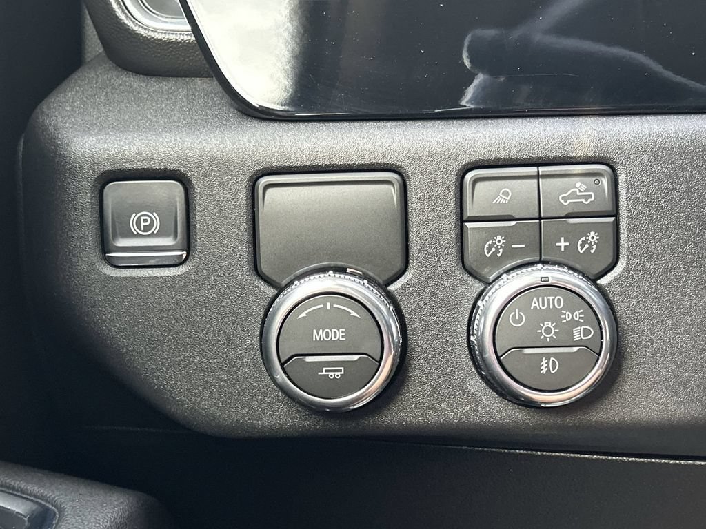 2026 GMC Sierra 1500 SLT - Photo 15
