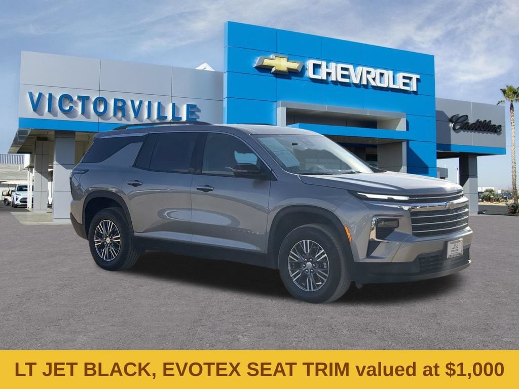 Used 2026 Chevrolet Traverse LT SUV