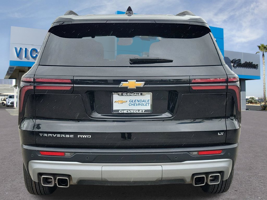 2024 Chevrolet Traverse 2LT - Photo 13
