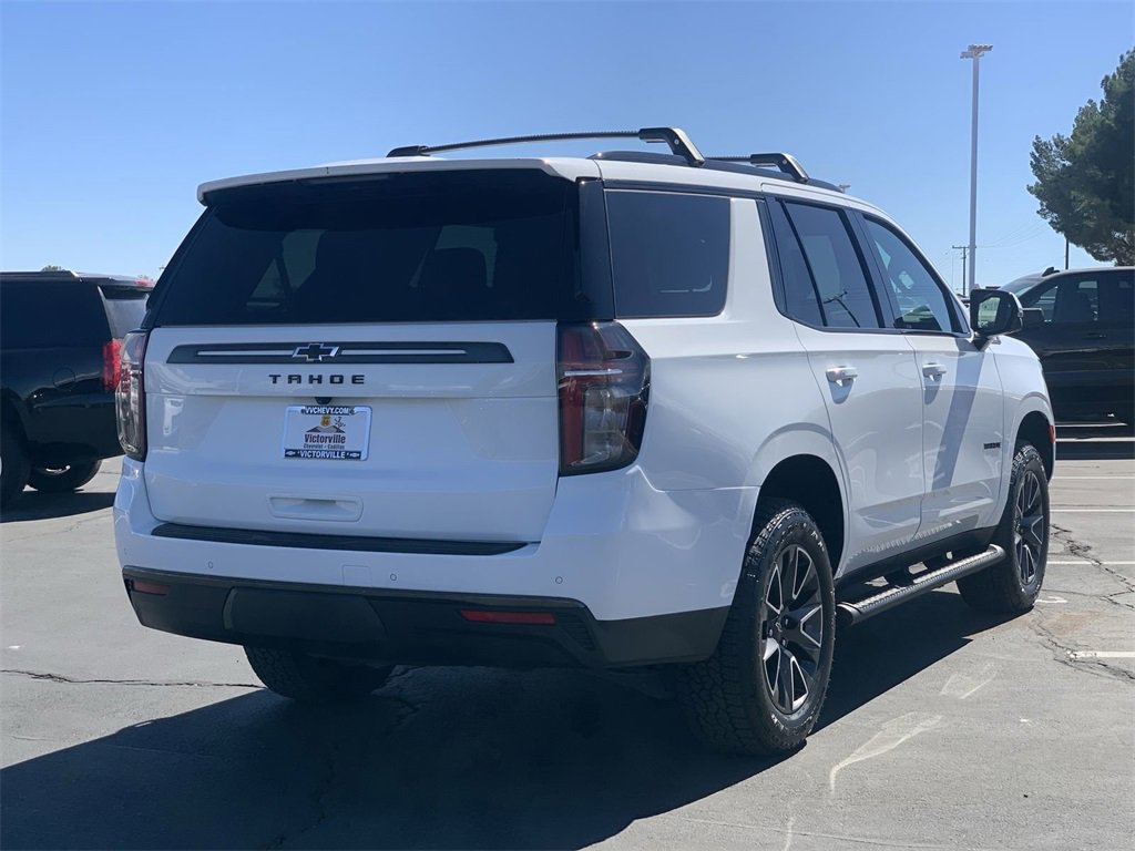 2021 Chevrolet Tahoe Z71 photo 2