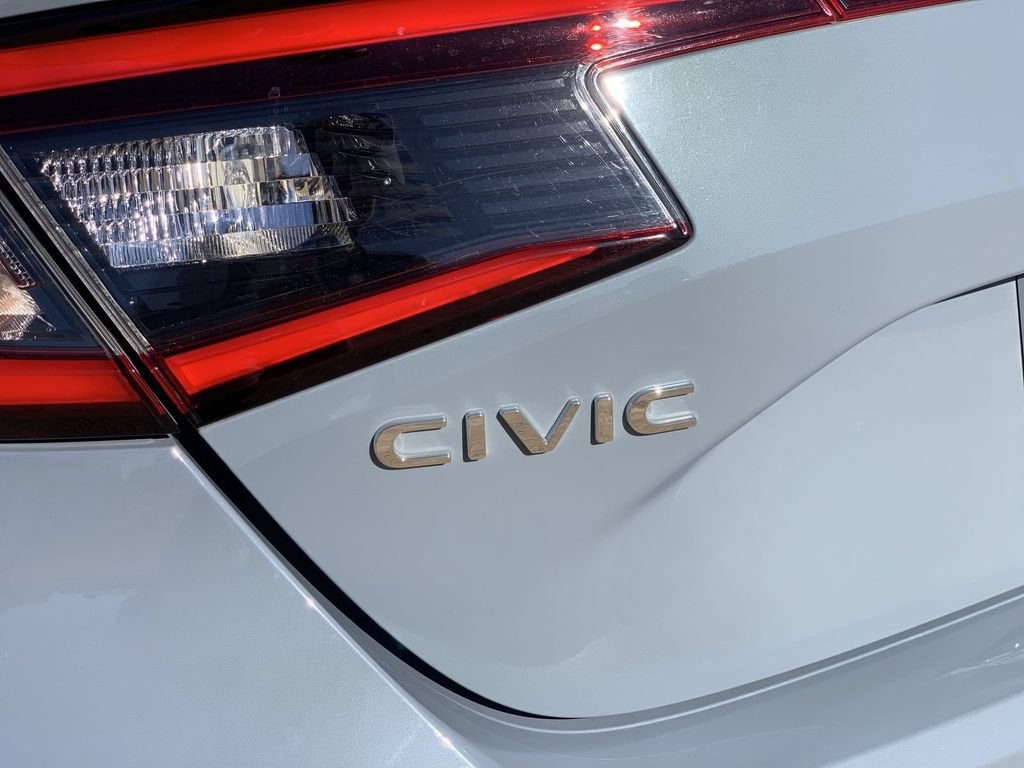 2024 Honda Civic Hatchback Sport - Photo 28