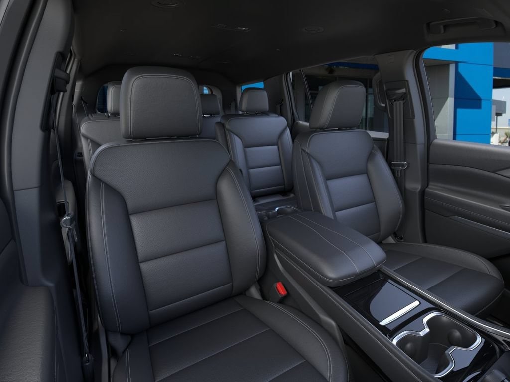 2027 Chevrolet Traverse LT - Photo 16