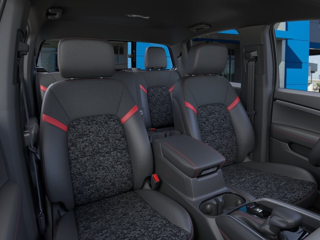 2026 Chevrolet Colorado Z71 - Photo 16