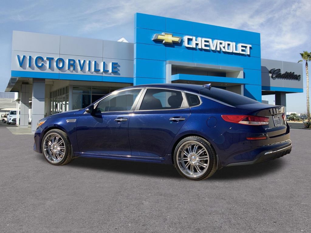 2019 Kia Optima LX - Photo 7