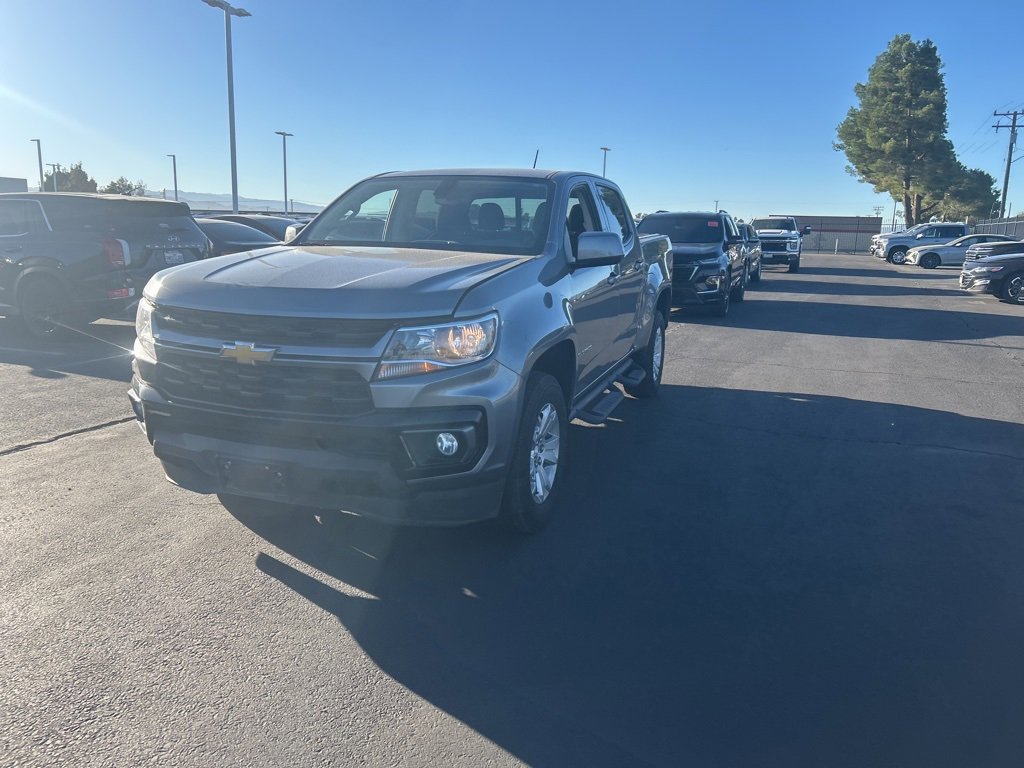 2022 Chevrolet Colorado LT photo 3